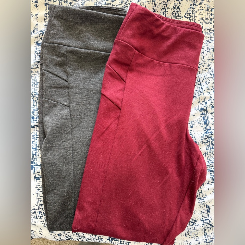 Hannah 2 Pairs of Woman’s Leggings in Charcoal Gray & Burgundy